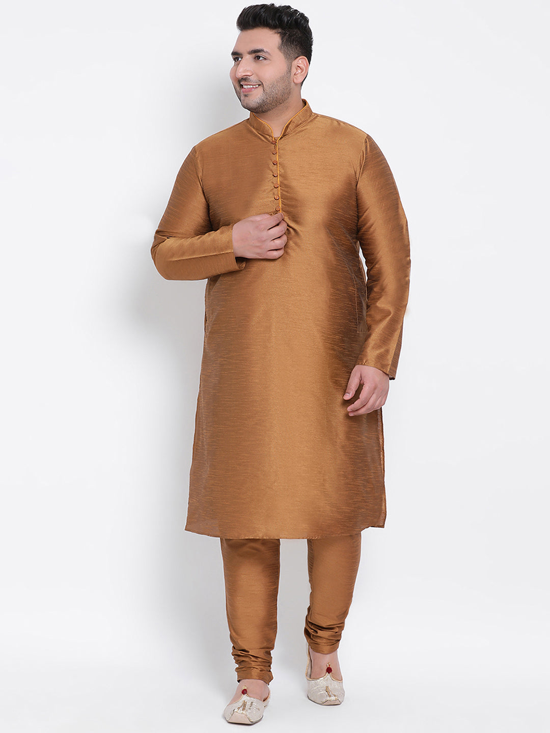 HANGUP Men Regular Fit Solid Silk Kurta Pyjama