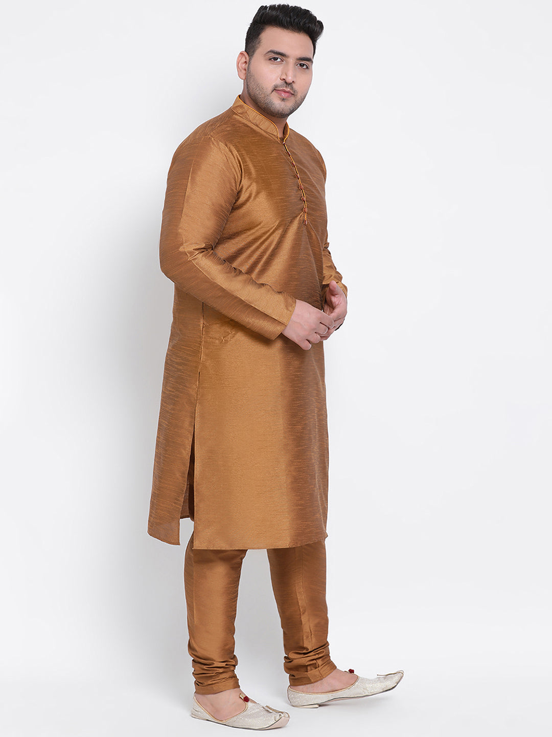 HANGUP Men Regular Fit Solid Silk Kurta Pyjama