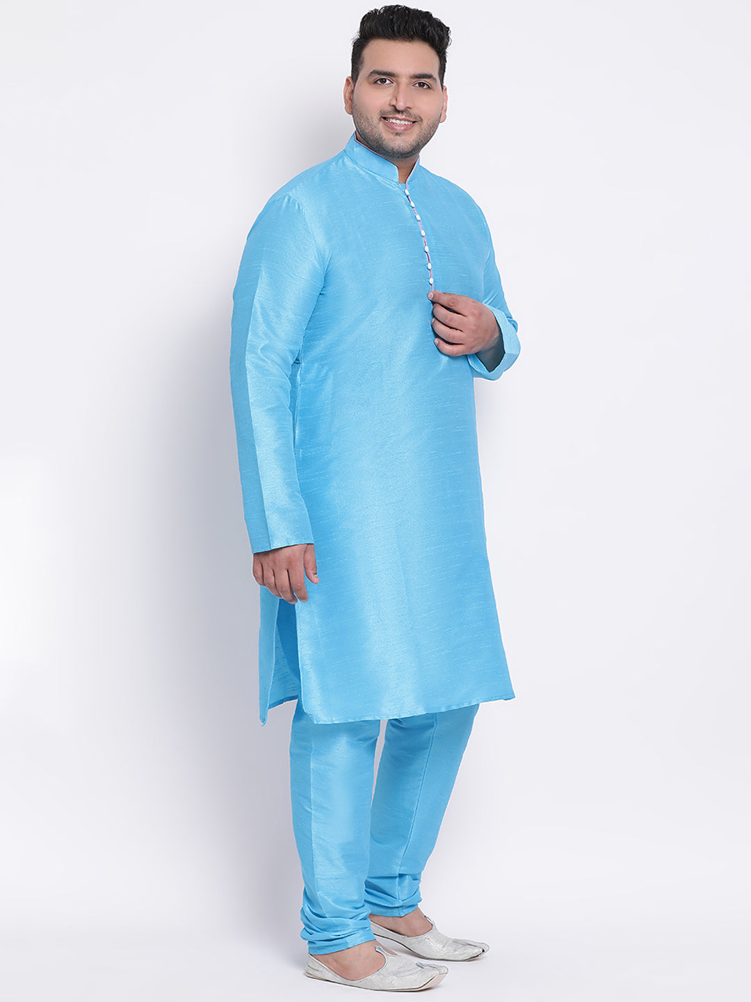 HANGUP Men Regular Fit Solid Silk Kurta Pyjama