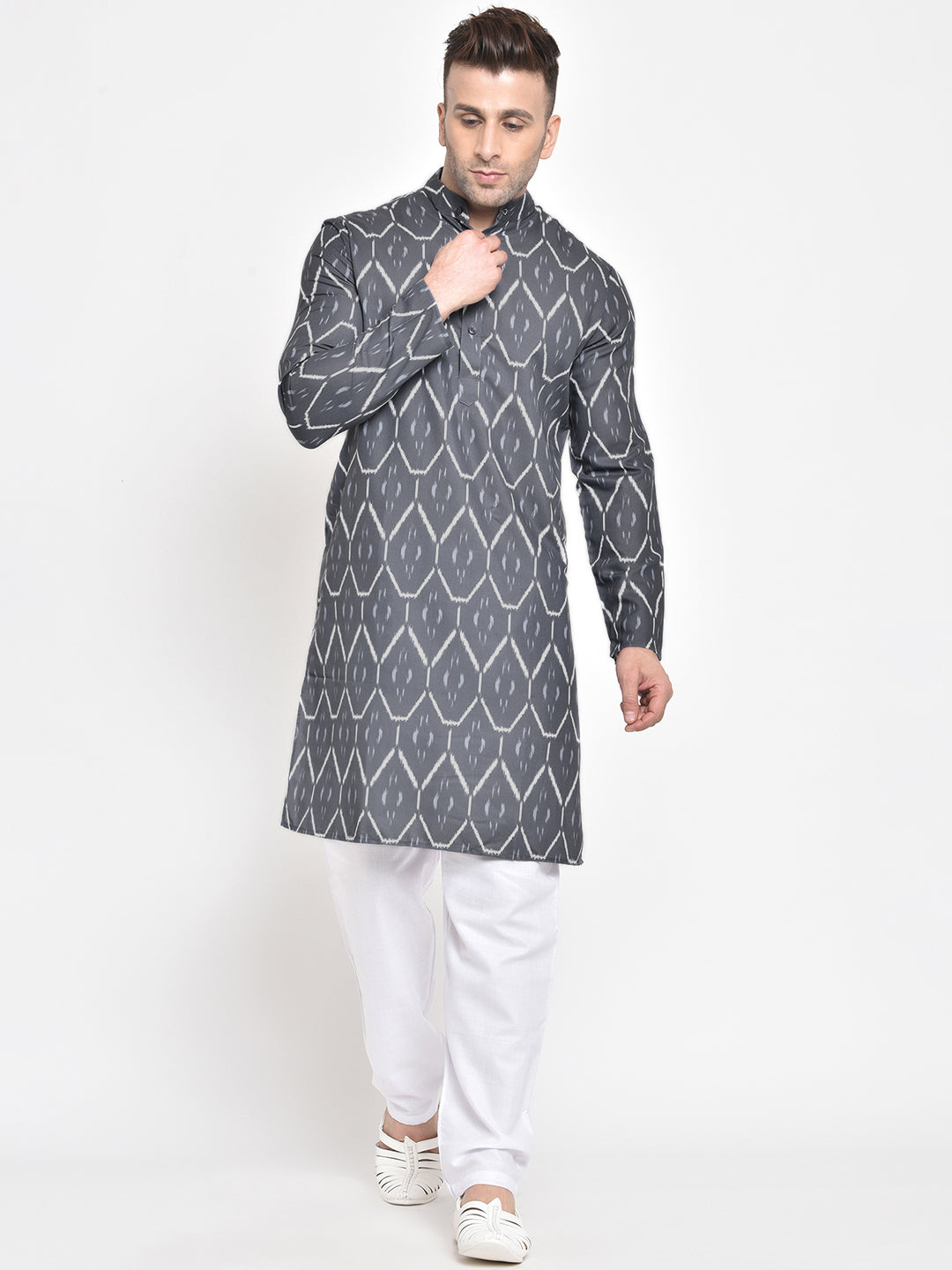 Hangup Men Regular Fit Printed PolyRayon 2Pc Kurta Pyjama Set