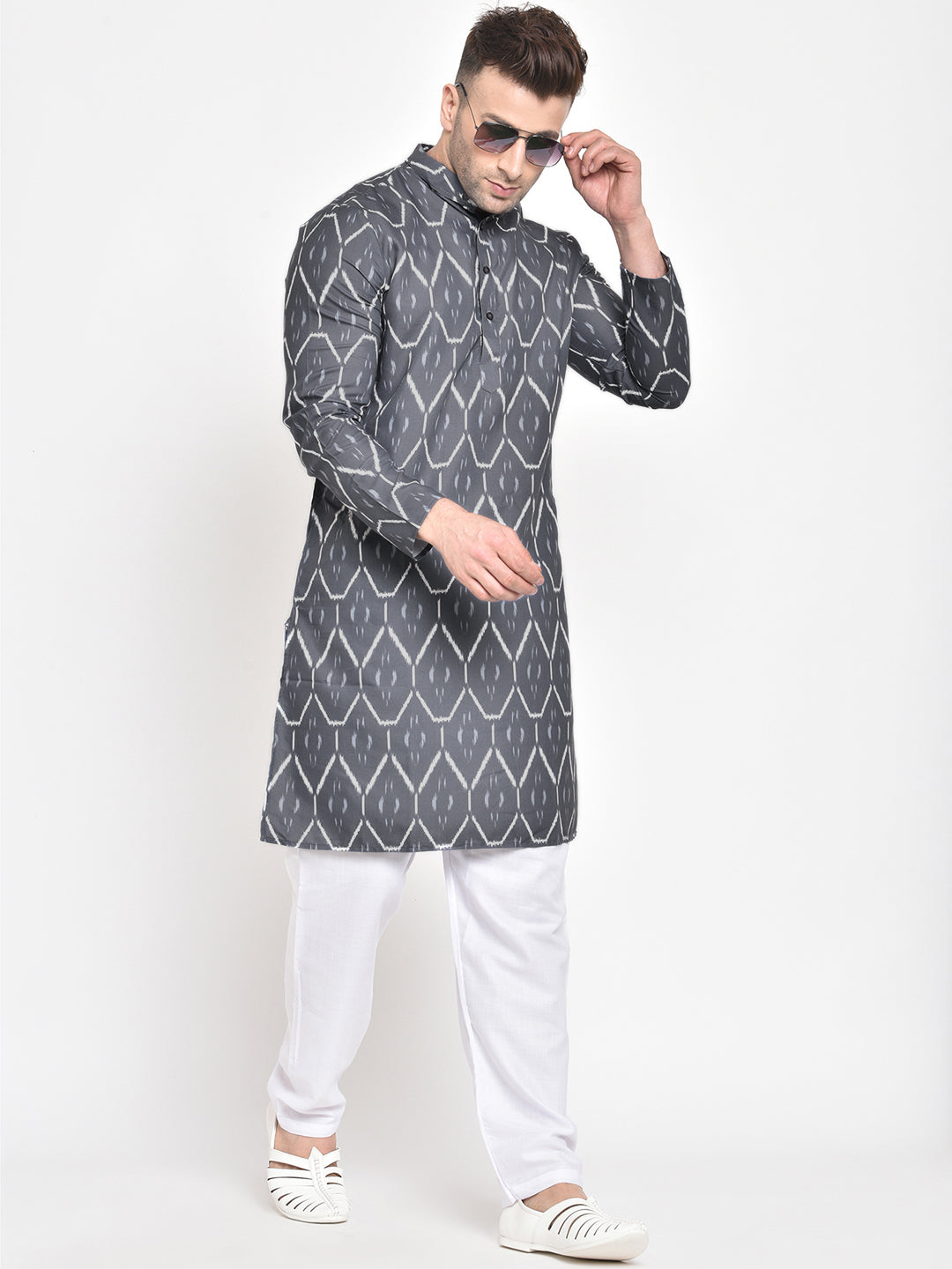 Hangup Men Regular Fit Printed PolyRayon 2Pc Kurta Pyjama Set