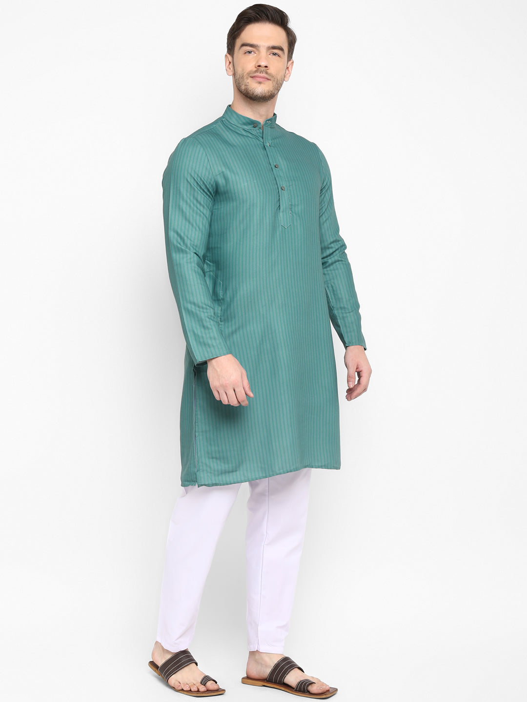 Hangup Men Regular Fit Printed PolyViscose Kurta Pyjama Set