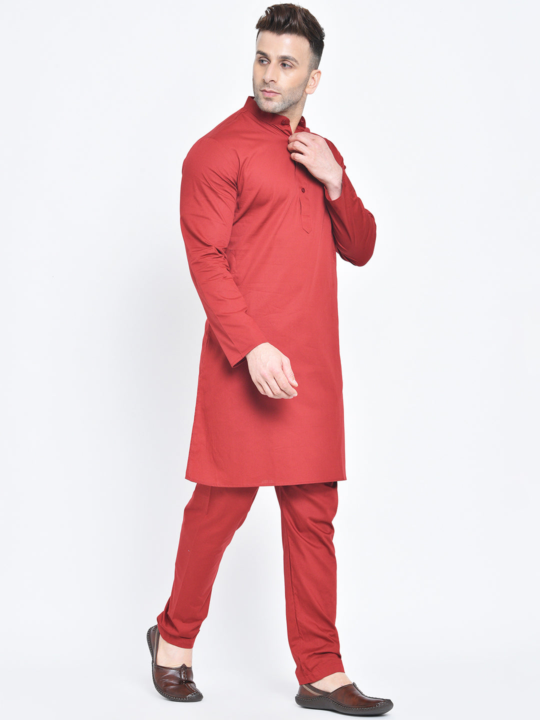 Hangup Men Regular Fit Solid PolyRayon 2Pc Kurta Pyjama Set