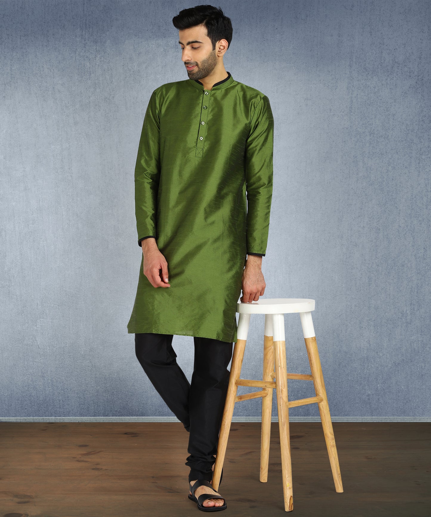 Hangup Men's Regular Fit Solid Dupion Silk Kurta Pajama