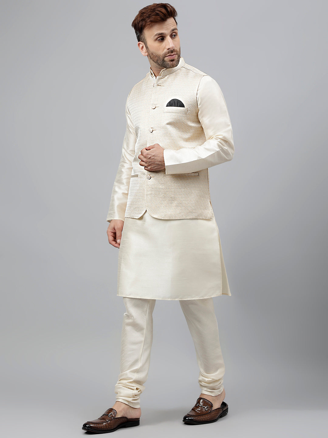 Hangup Men's Ethnic Cream Long Kurta Pyjama and Nehru Jacket Set