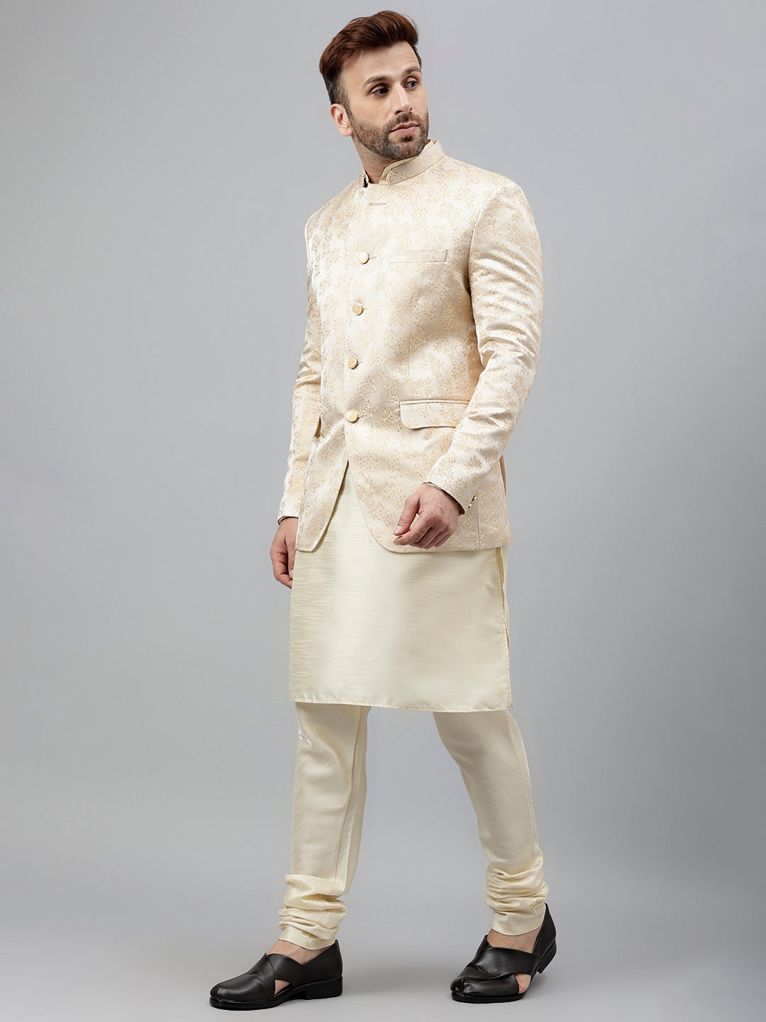 Hangup Men's Ethnic Kurta Pyjama and Blazer Set