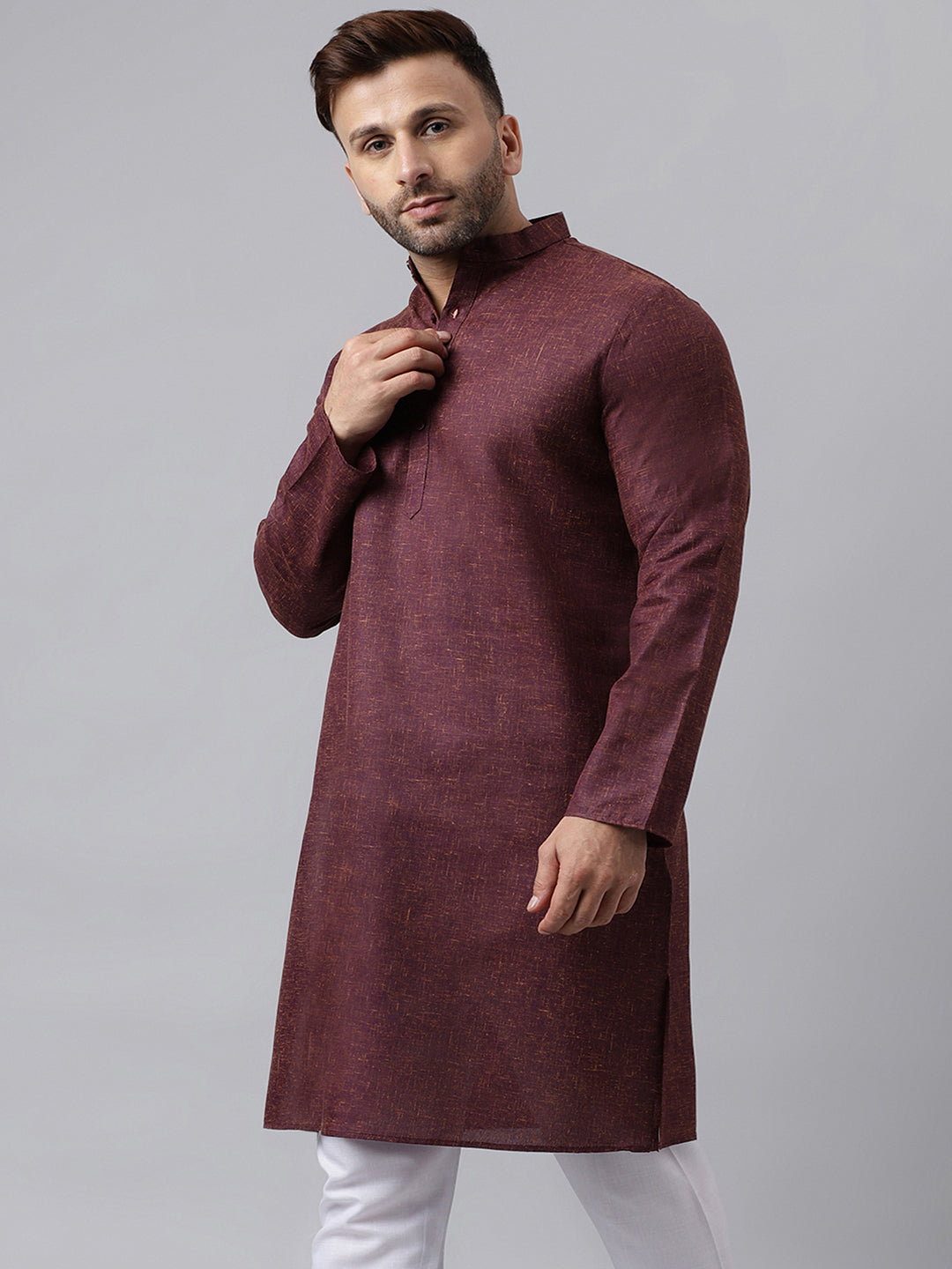 Hangup Men's Ethnic Solid/self weaved Maroon Kurta