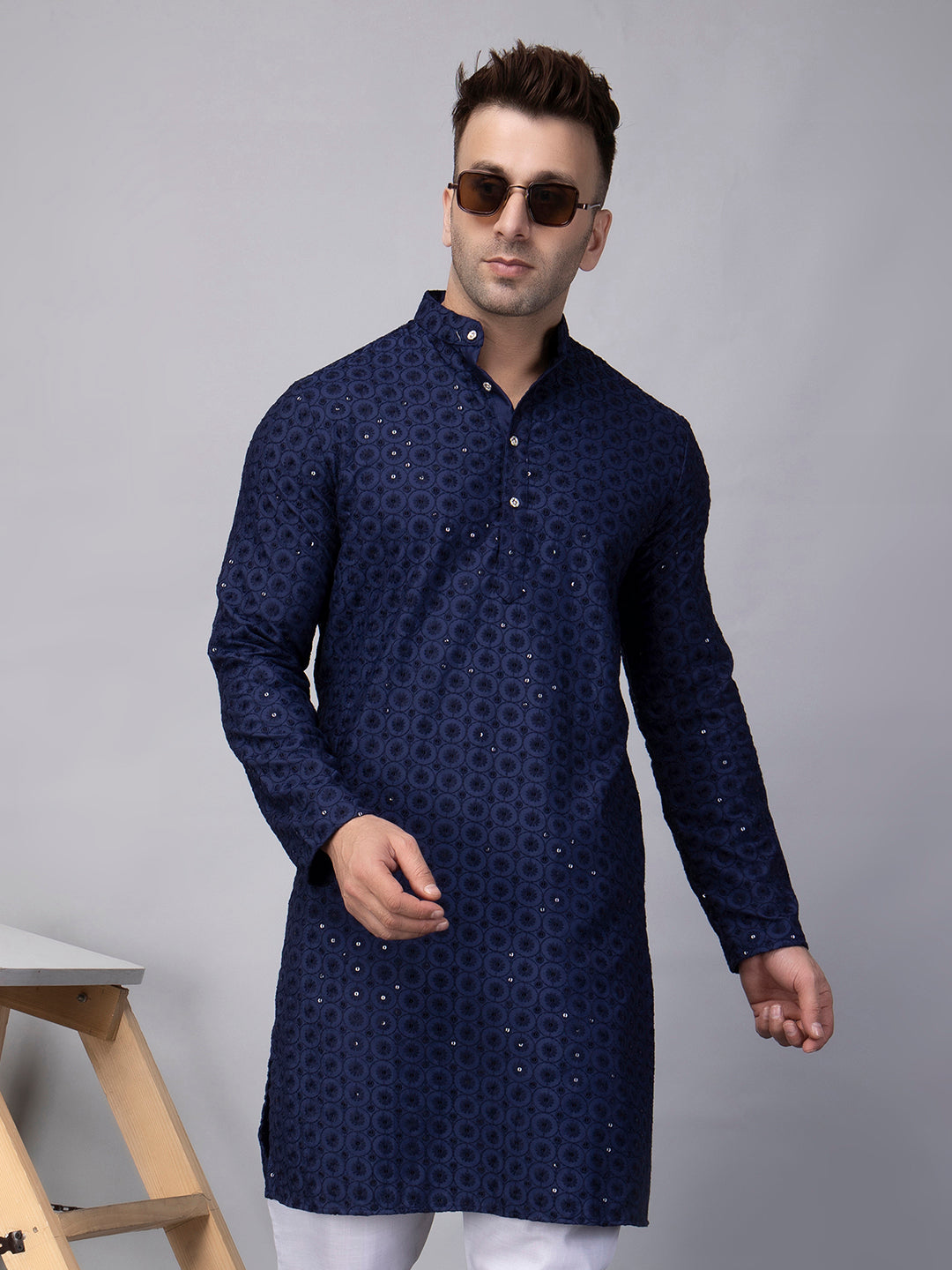 Hangup Men's Ethnic Embroidered navy blue Kurta