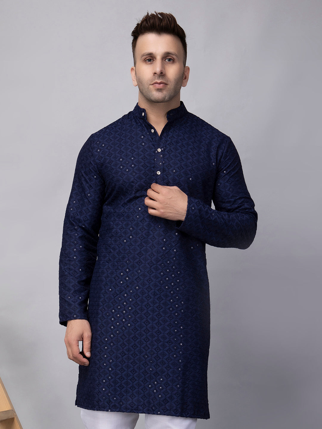 Hangup Men's Ethnic Embroidered navy blue Kurta